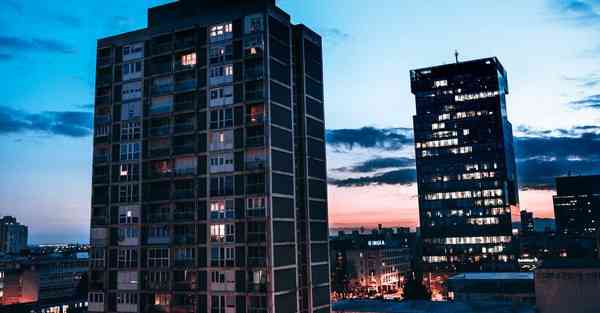 近期AI绘画二次元作品最火（近期AI绘画二次元作品最火的是谁）