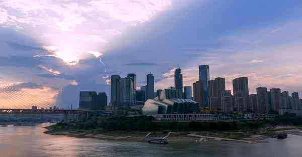 人工智能机器人跟医护人员一起助力医疗行业的未来