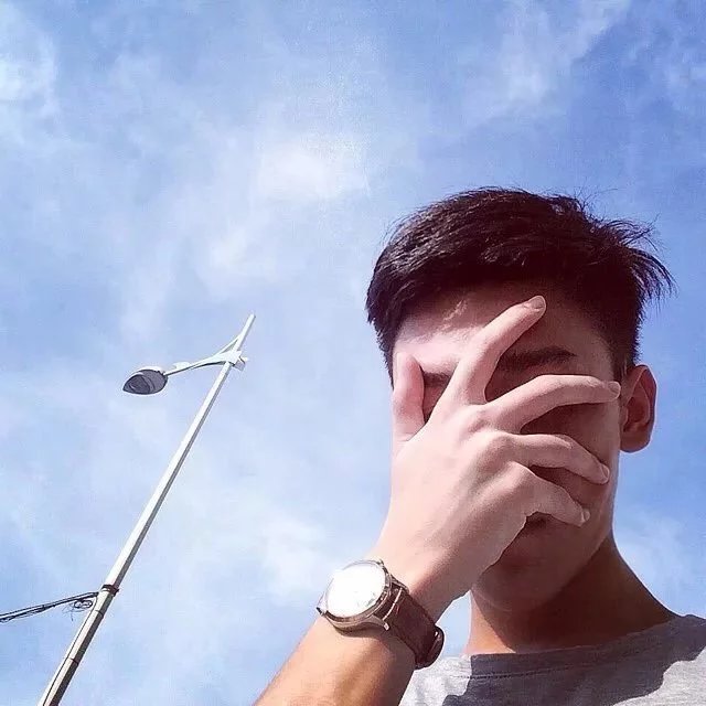 韩家世宇