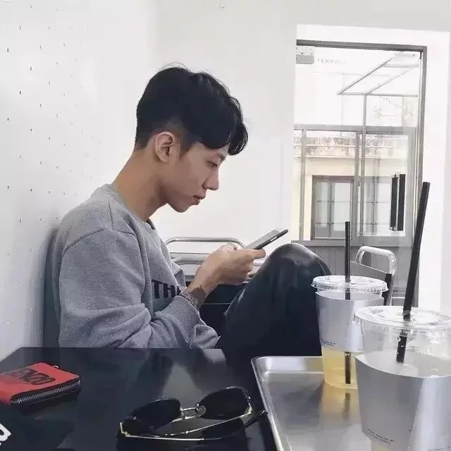 上官媛朋启