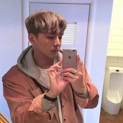 单于朋兴威