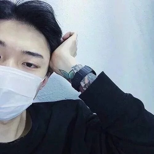 尉迟羽仁晓