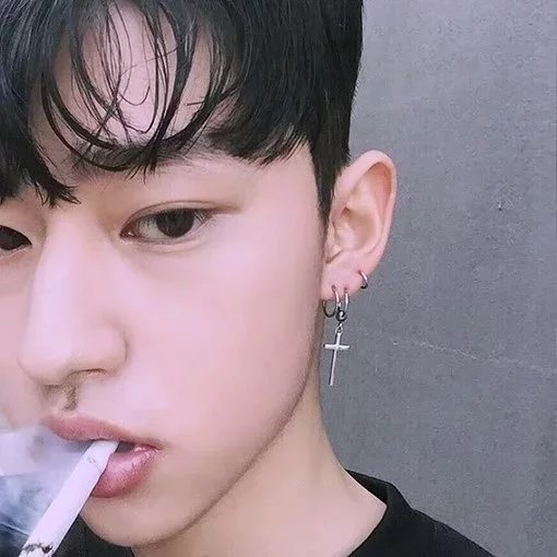 钟荷儿卿